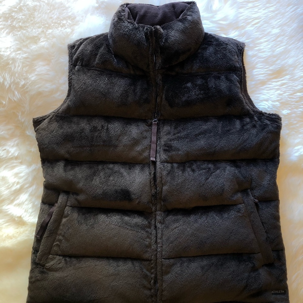Athleta Down Puffer Vest - Large